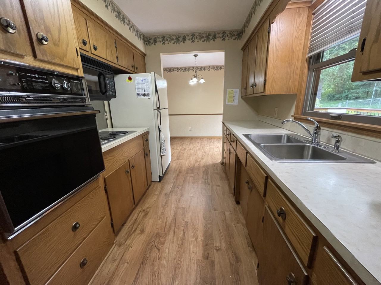 6240 Jupiter Rd Ne - Photo 4 of 23