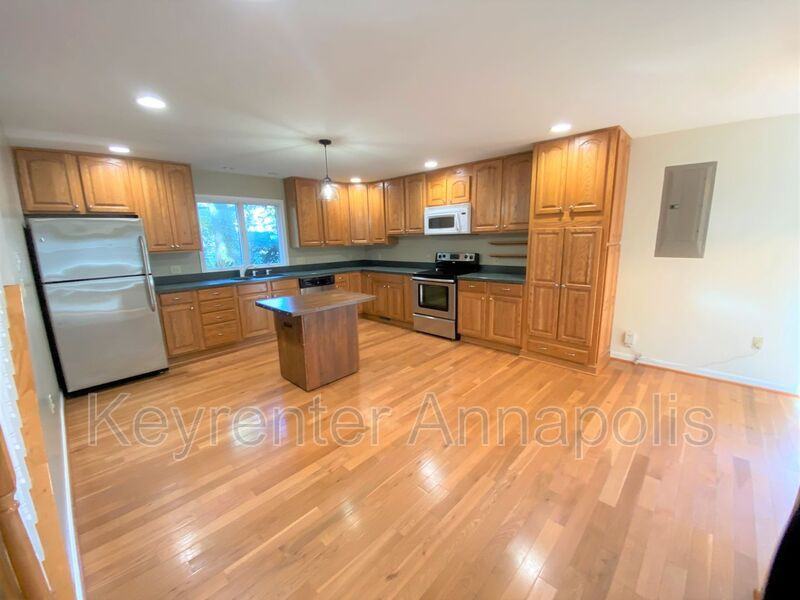 1161 Green Holly Dr - Photo 6 of 24