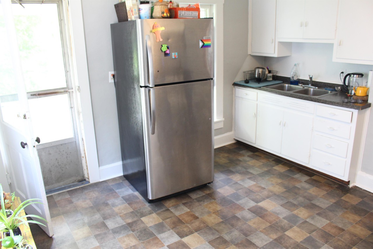 17 Walker St #1 - Photo 4 of 29
