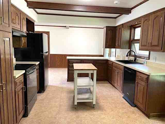 200 Cutacross Rd - Photo 3 of 10