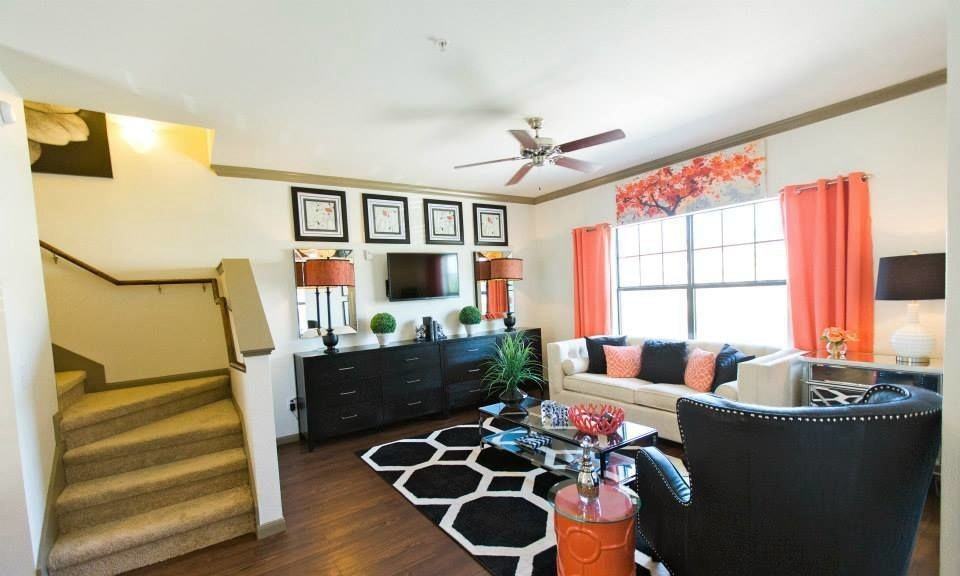 30 Bluffwalk Drive #301 - Photo 2 of 28