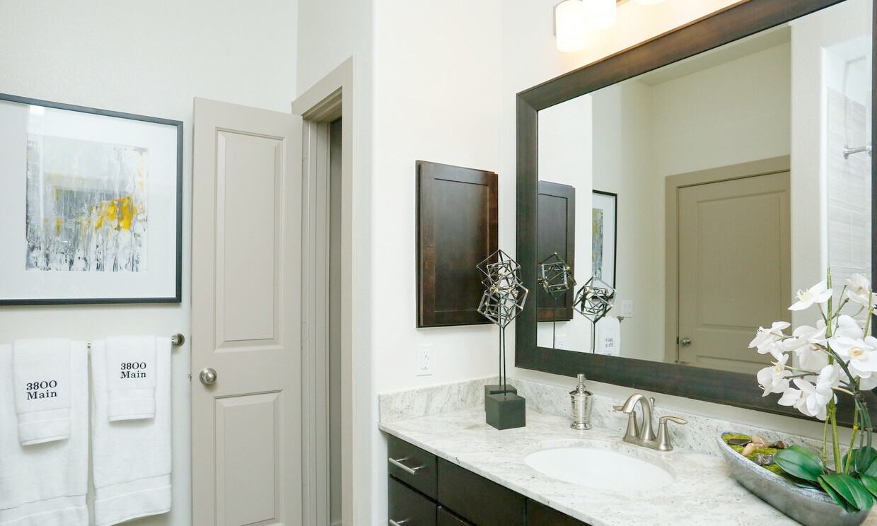 880 West Alabama Street #125 - Photo 3 of 49