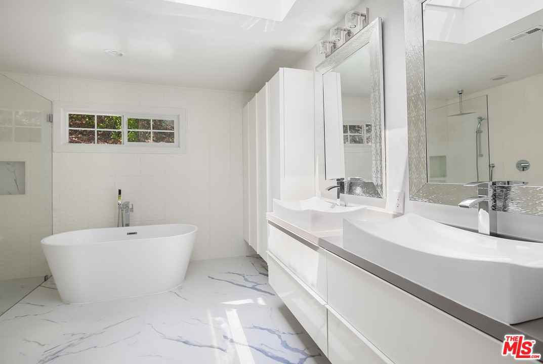 6445 Deep Dell Pl - Photo 3 of 20