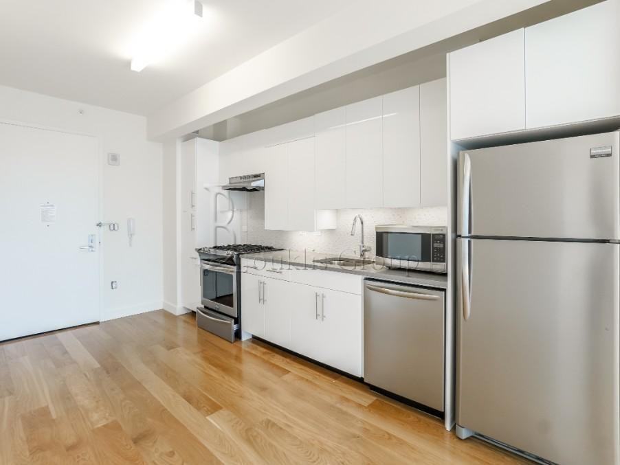 Bond St #537 - Photo 2 of 5