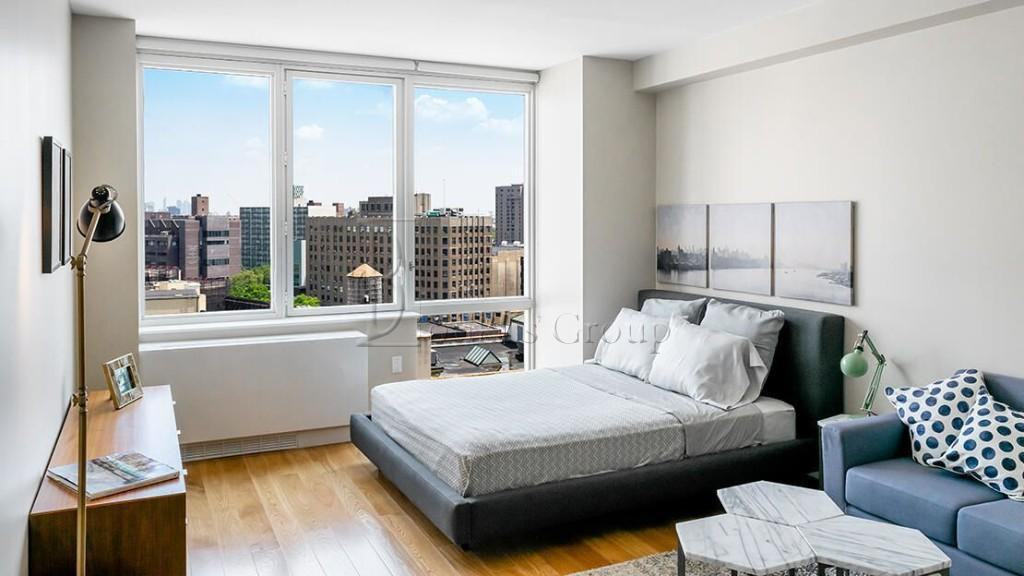 Bond St #537 - Photo 3 of 5