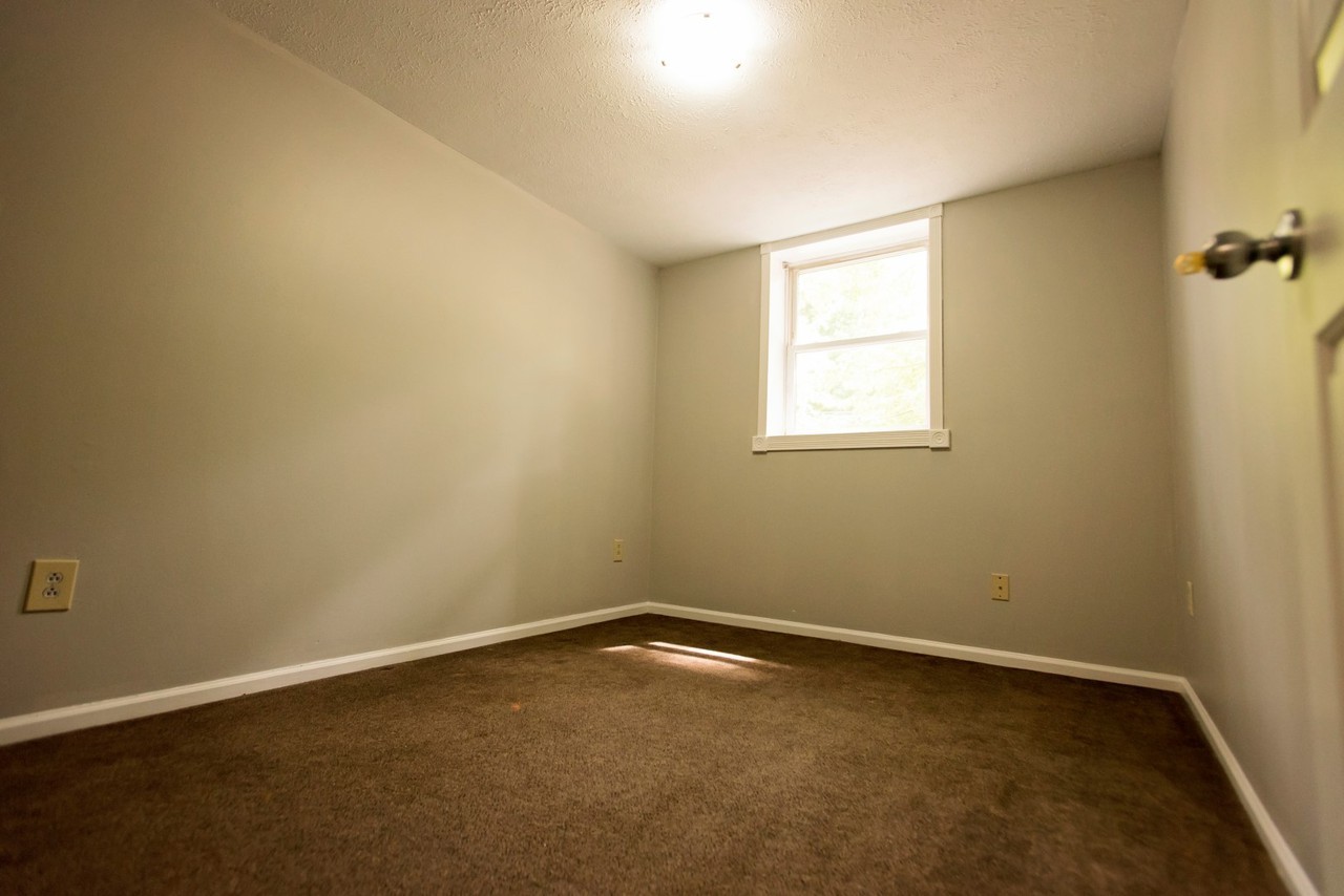 19 Byard St #19 - Photo 2 of 11
