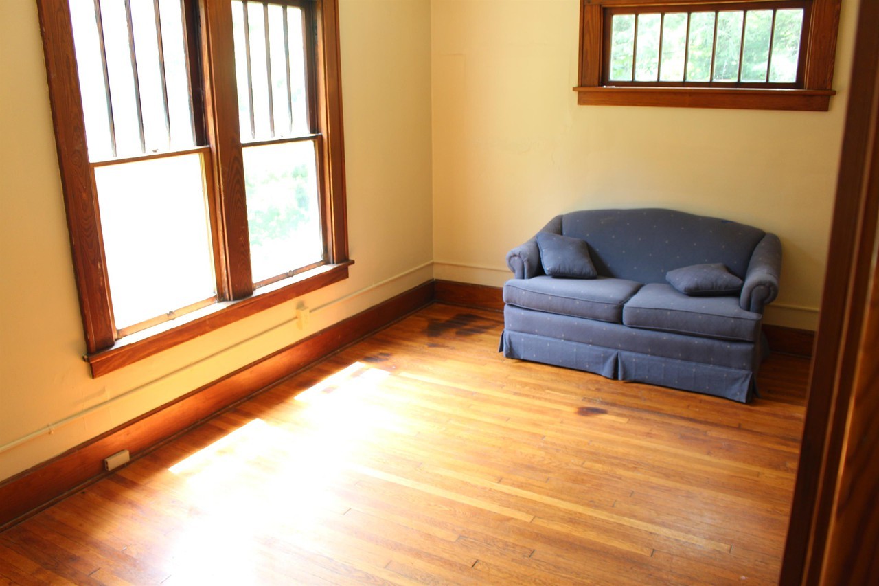 175 N Congress St #1 - Photo 6 of 50