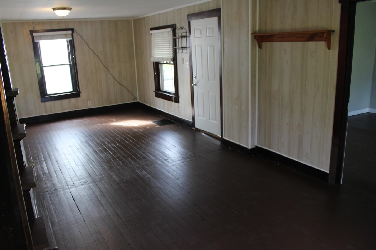 41 Brown Ave #1 - Photo 7 of 50