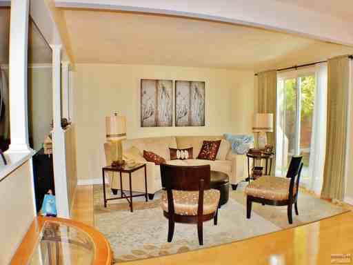 5164 Chateau Dr - Photo 2 of 20