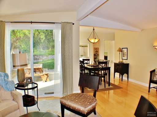 5164 Chateau Dr - Photo 3 of 20