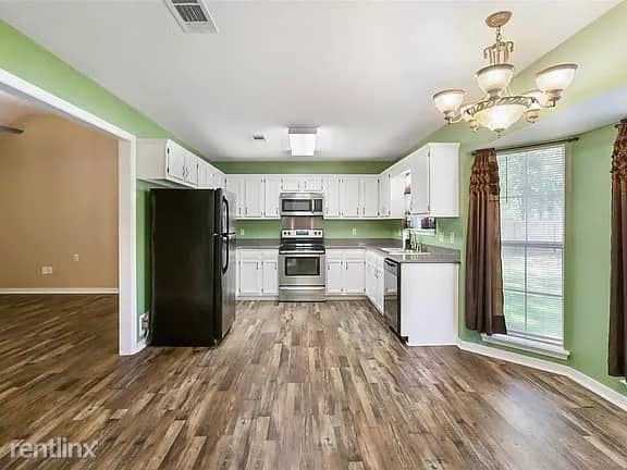 822 Beechwood Cv - Photo 2 of 5