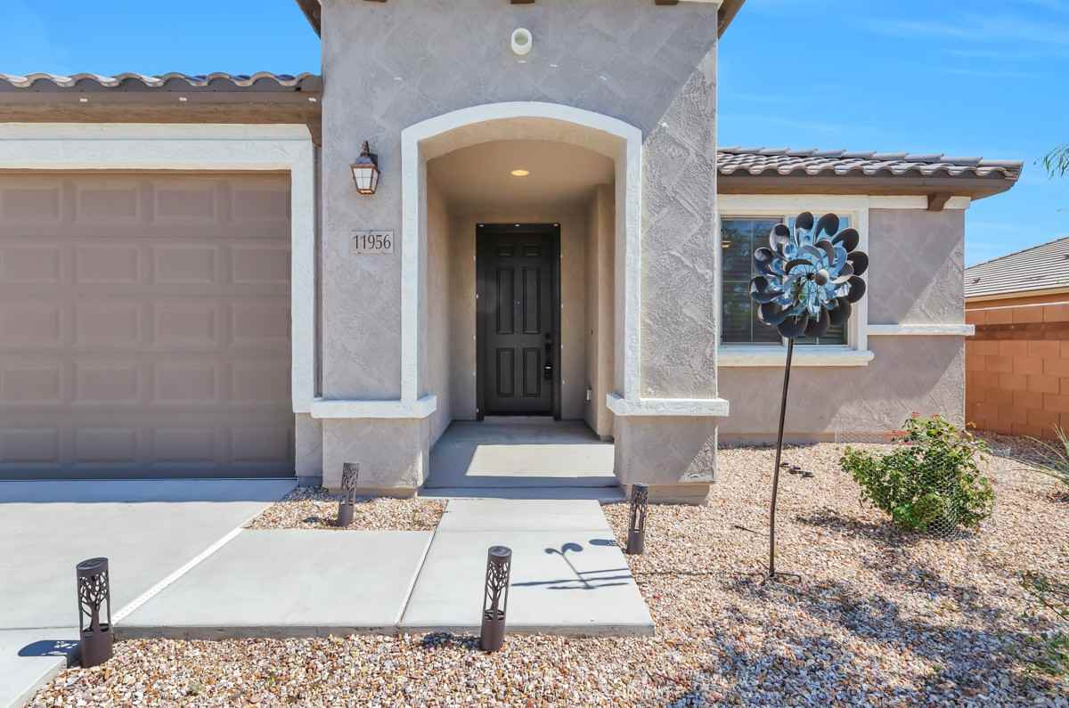 11956 N Renoir Way - Photo 2 of 29