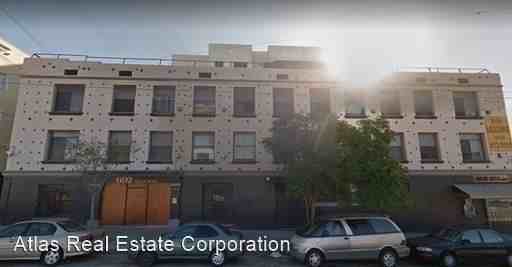 692 Valencia St - Photo 2 of 18