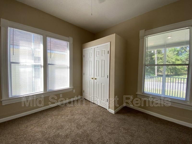 3107 S State St - Photo 2 of 7