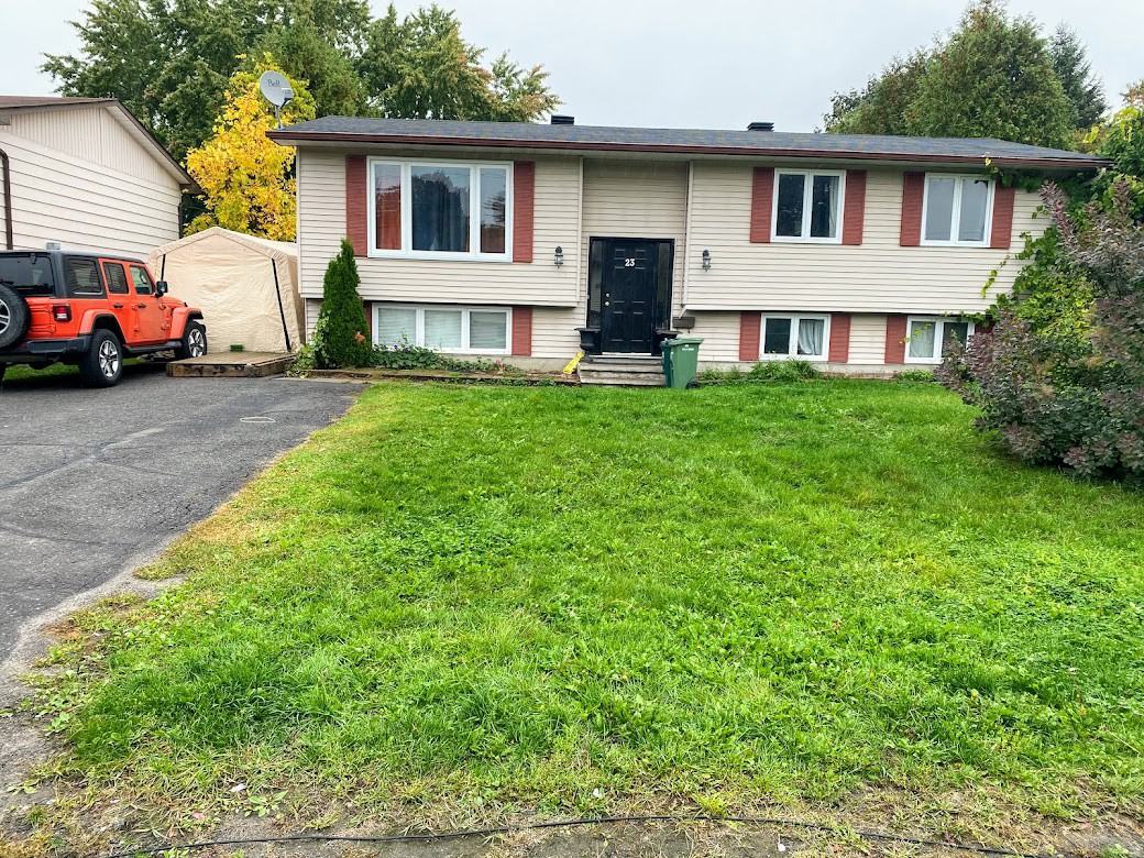 23 Dowdall Crescent - Photo 6 of 40