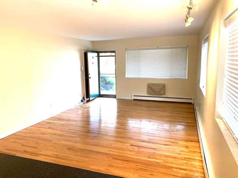 77 Pitman St #203 - Photo 2 of 6
