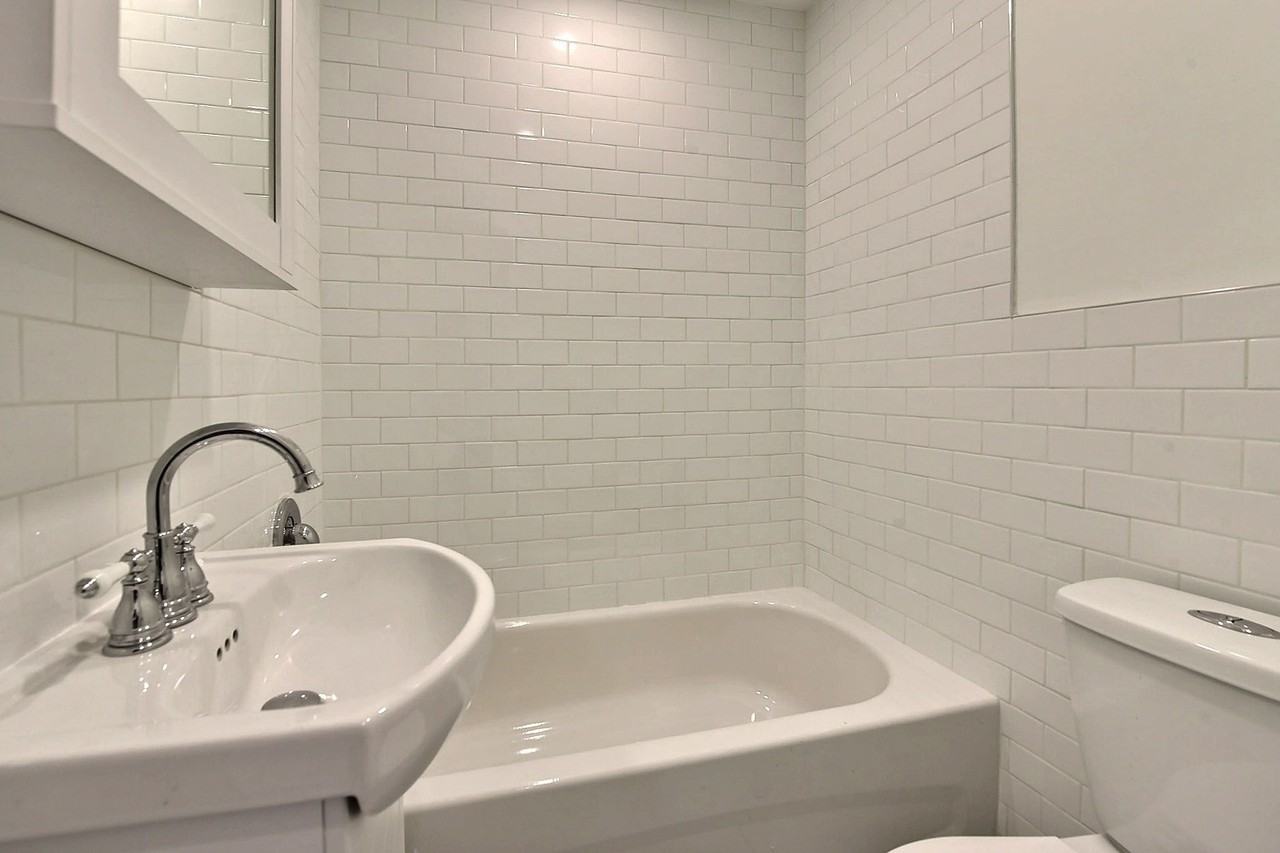 6027 Rue la Fontaine - Photo 6 of 14
