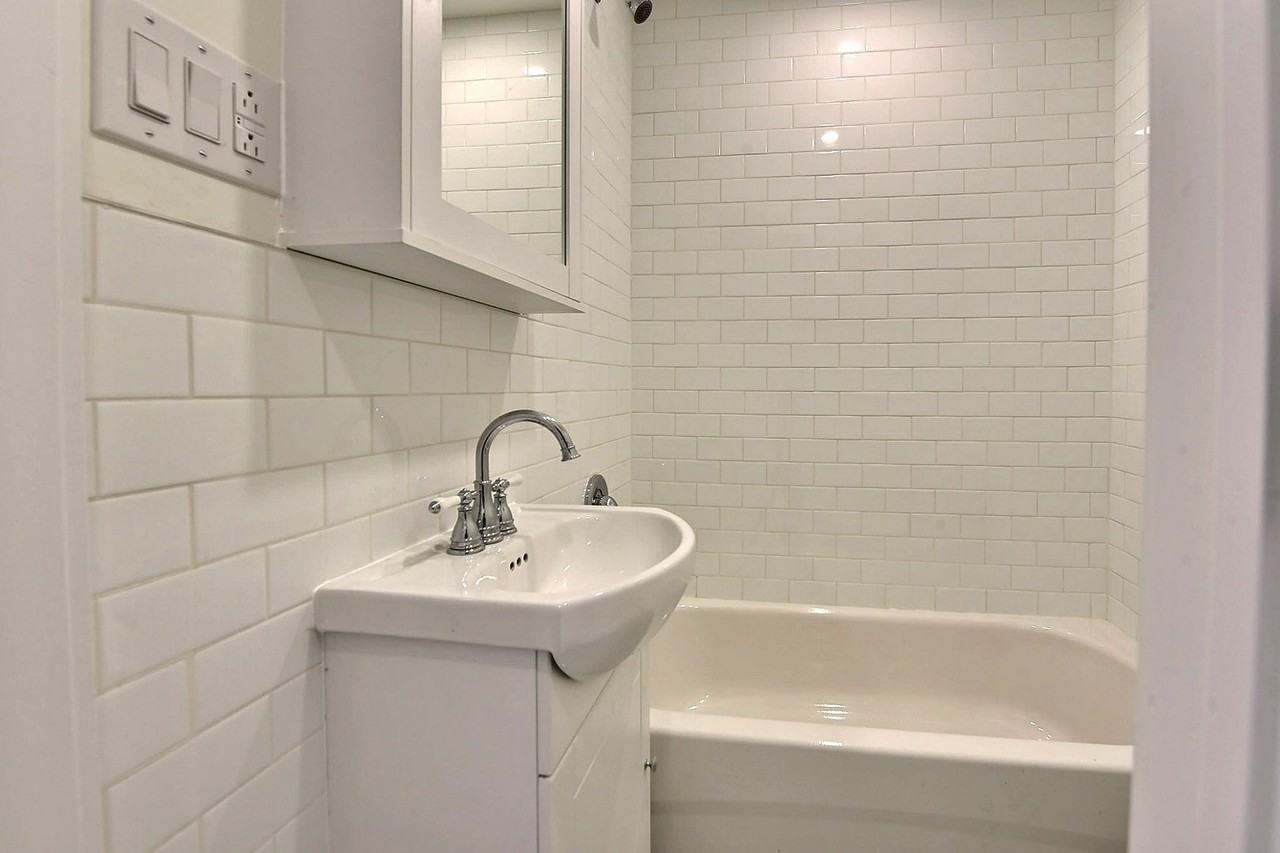 6027 Rue la Fontaine - Photo 7 of 14
