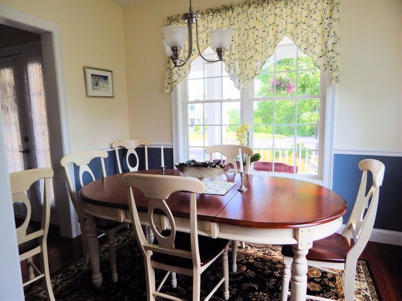 456 Grandview Rd - Photo 3 of 21