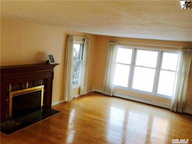 12 Hayes Hill Dr - Photo 2 of 17