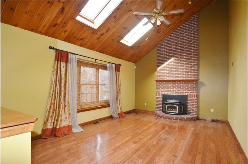 14 Jencks Rd #0 - Photo 2 of 11