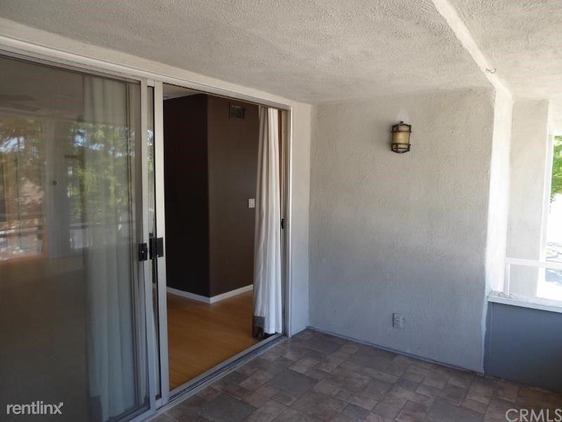 22282 Caminito Escobedo #25 - Photo 3 of 7