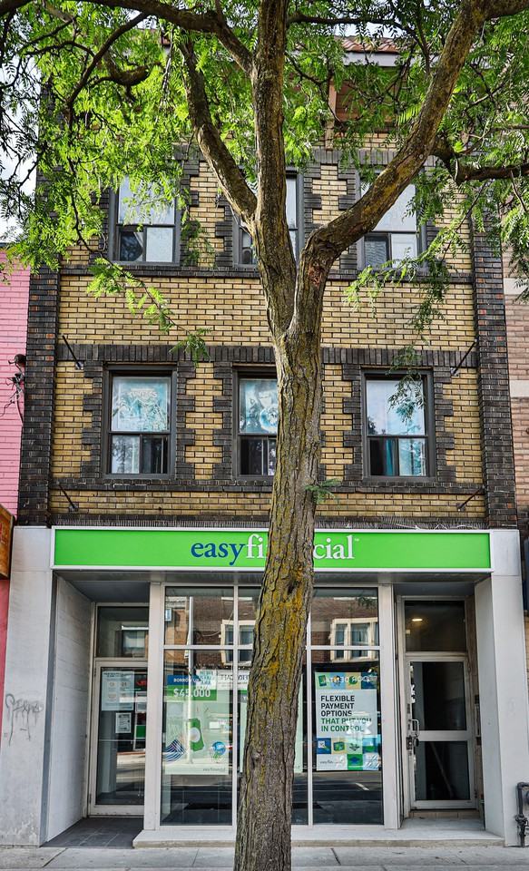 Bathurst/Bloor Apartments 523 Bloor Street West 2, Toronto, ON M5S