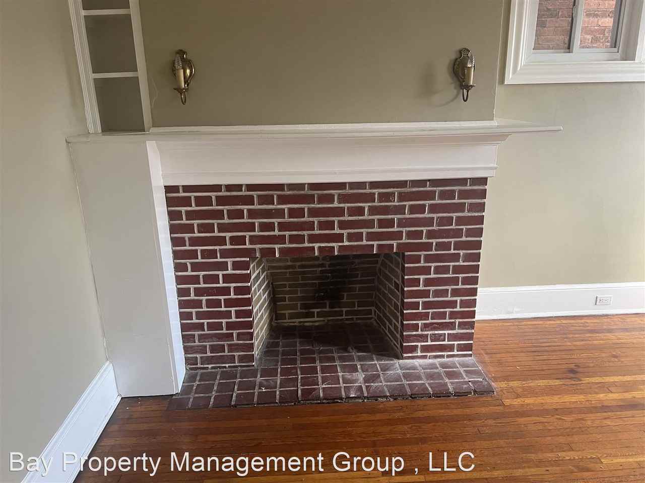 643 W Orange St - Photo 2 of 8