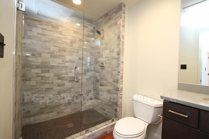 149 S Daniel Morgan Ave - Photo 3 of 8