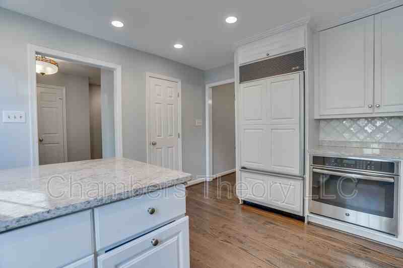 1003 Jennifer Ln - Photo 6 of 44