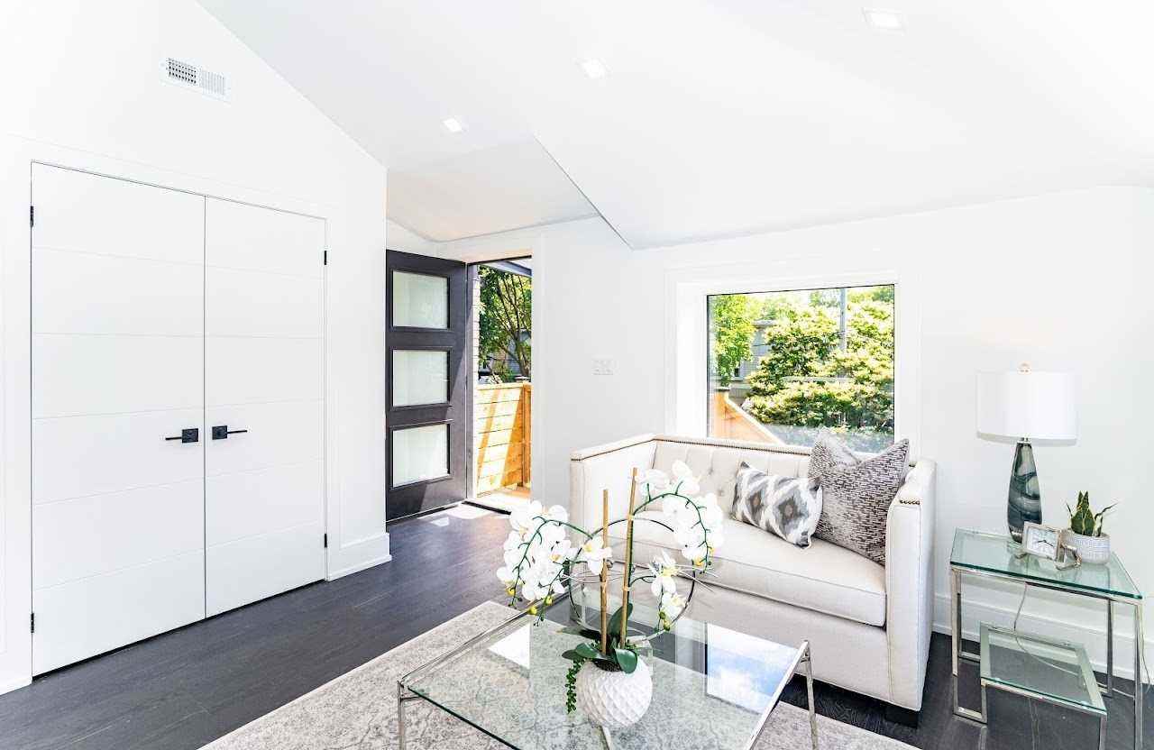 200 Munro Street - Photo 3 of 14