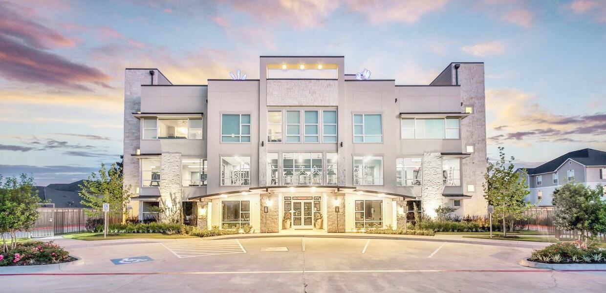 21001 Kingsland Boulevard #1435 - Photo 3 of 45