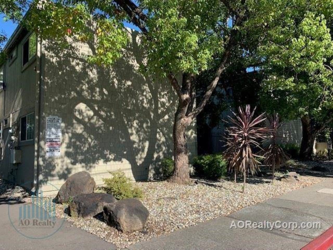 Coral Commons - Photo 3 of 15