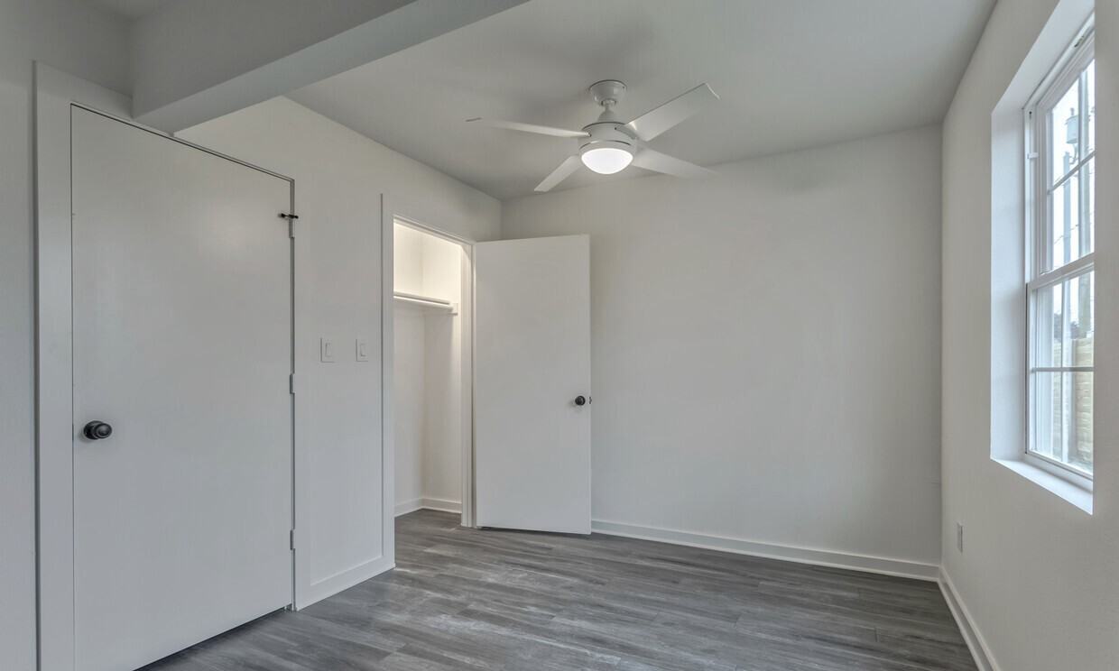 327 East 8th Street #1856 - Photo 3 of 12