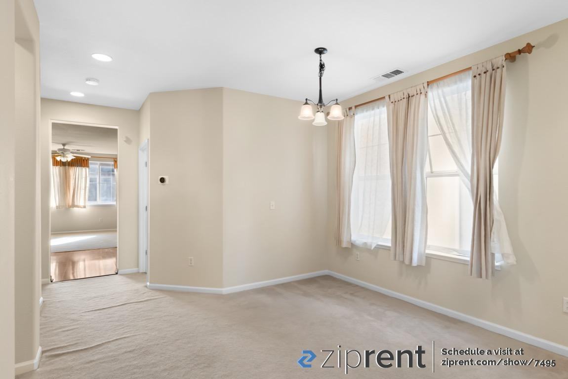 5129 Archangel Dr - Photo 2 of 7