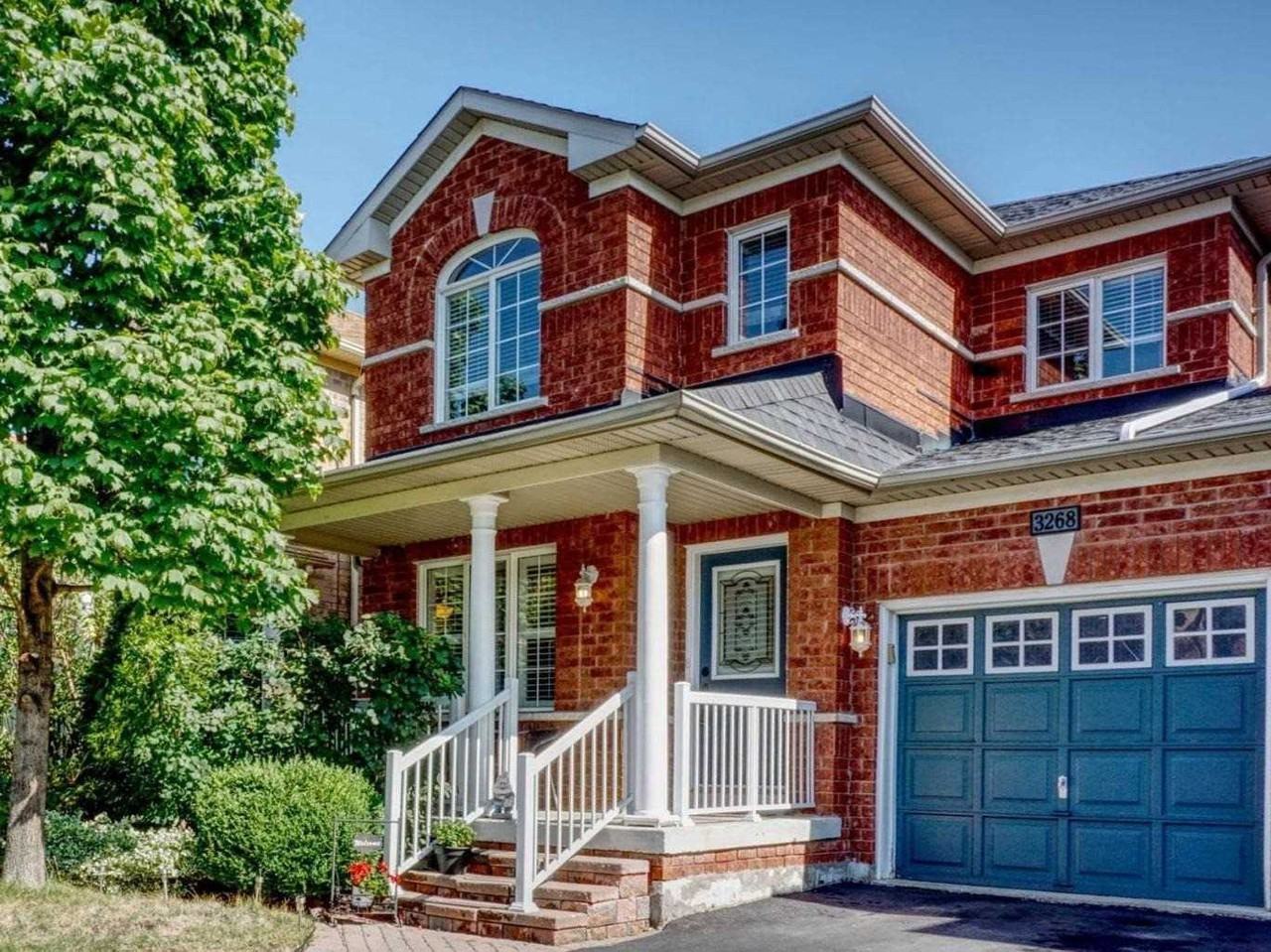 3268 Ridgeleigh Heights - Photo 2 of 23