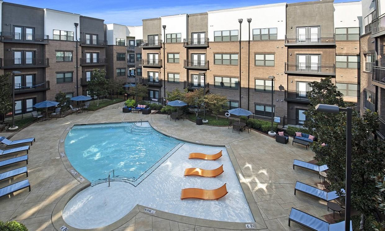 425 College Avenue #3944 - Photo 3 of 14