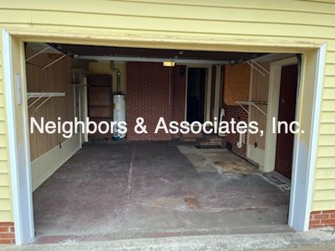 305 E Parrish Dr #1 - Photo 2 of 10