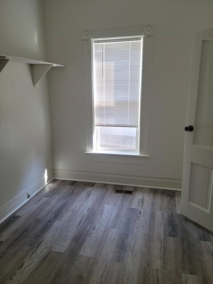 712 Harrison Ave #1 - Photo 2 of 7