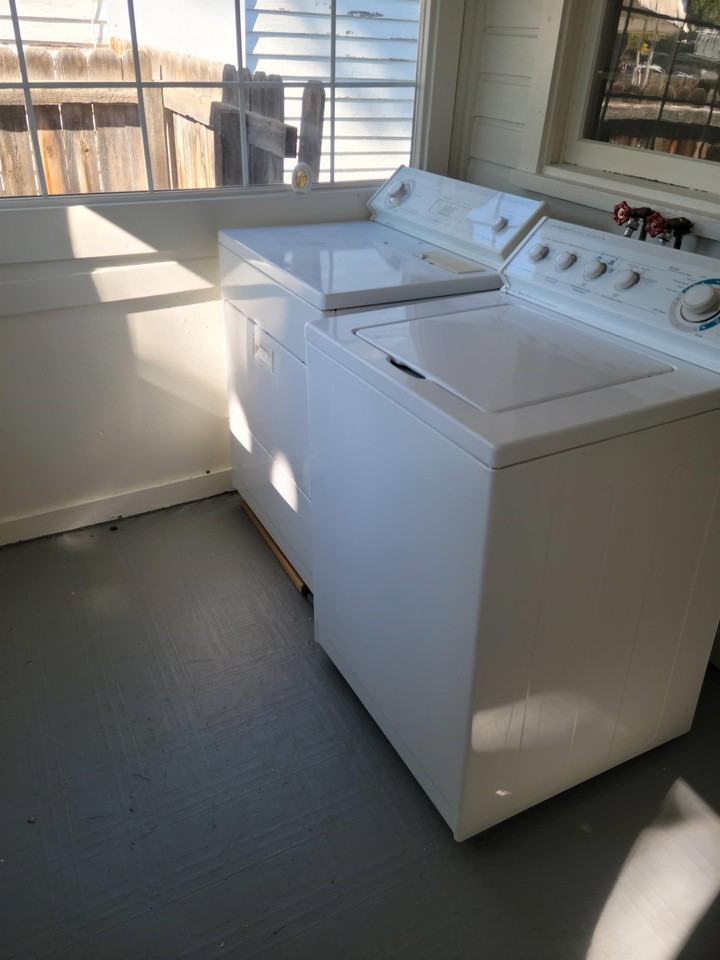 712 Harrison Ave #1 - Photo 7 of 7