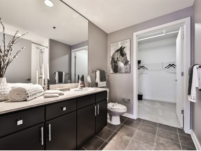 W Kinzie St & N LaSalle Dr #203 - Photo 3 of 10