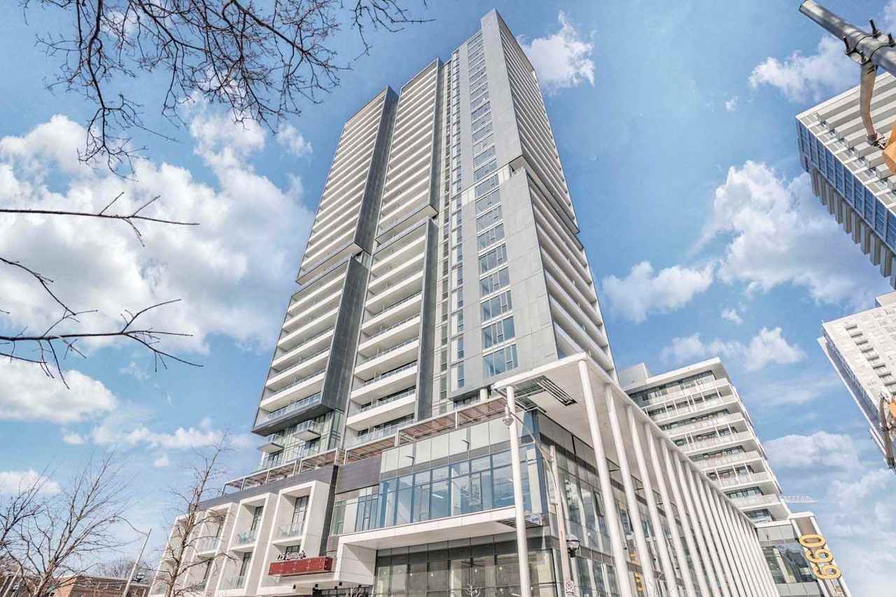 225 Sumach Street #1811