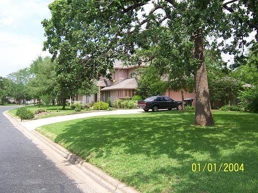 8719 Bent Tree Dr - Photo 3 of 3