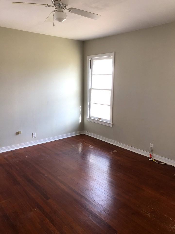 832 Chestnut Street - Photo 5 of 10