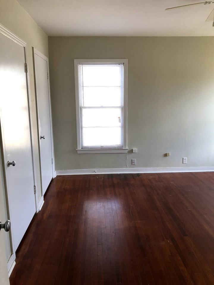 832 Chestnut Street - Photo 6 of 10