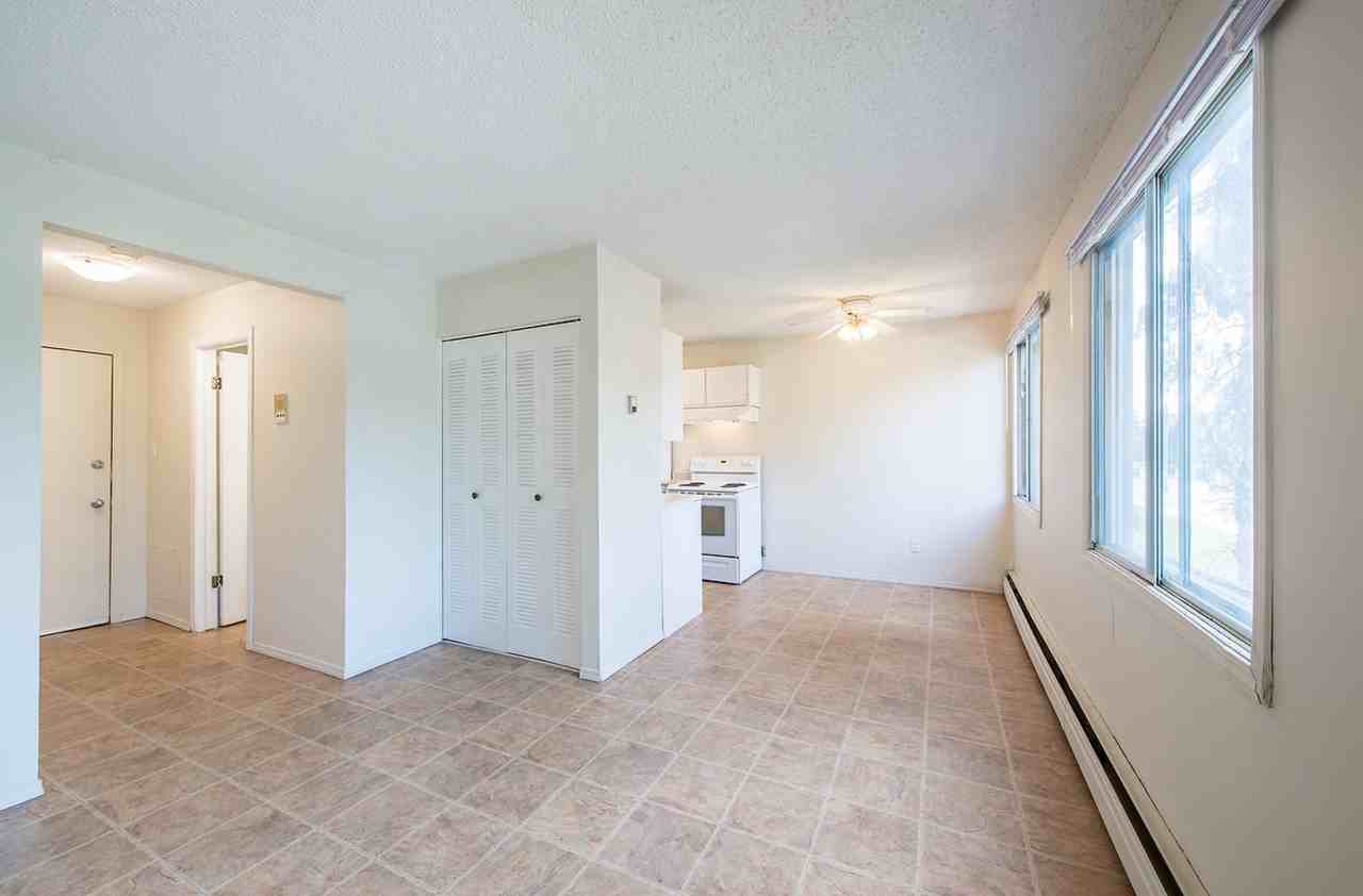 Kelsey Manor - Photo 3 of 22