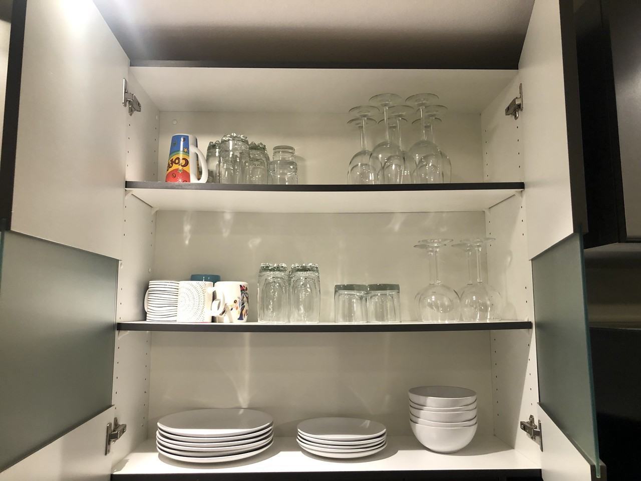 734 14th Street West - Photo 3 of 34