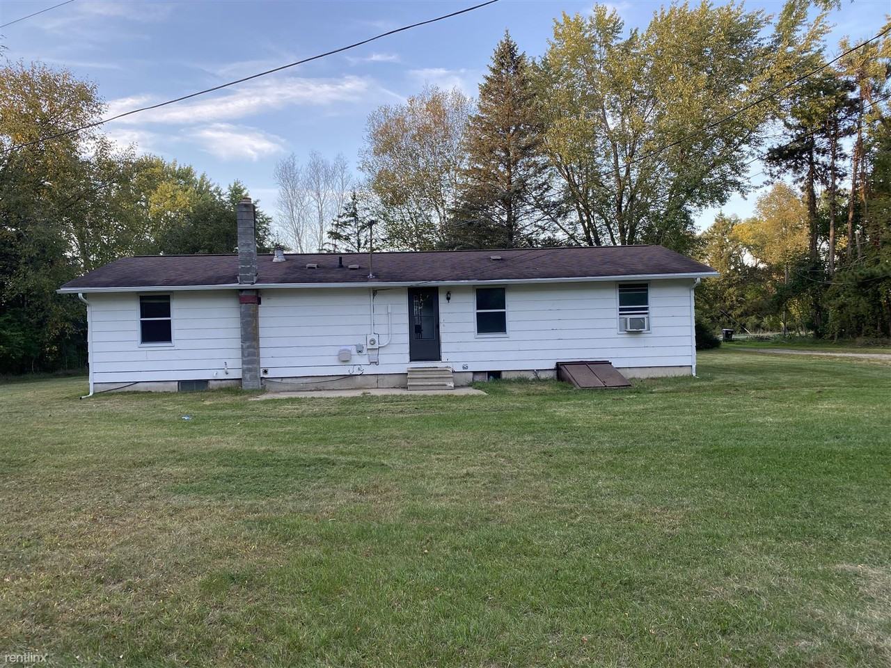 12415 W Michigan Ave - Photo 2 of 14