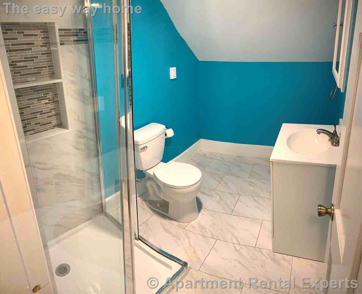 53 Oakland St #2 - Photo 5 of 11