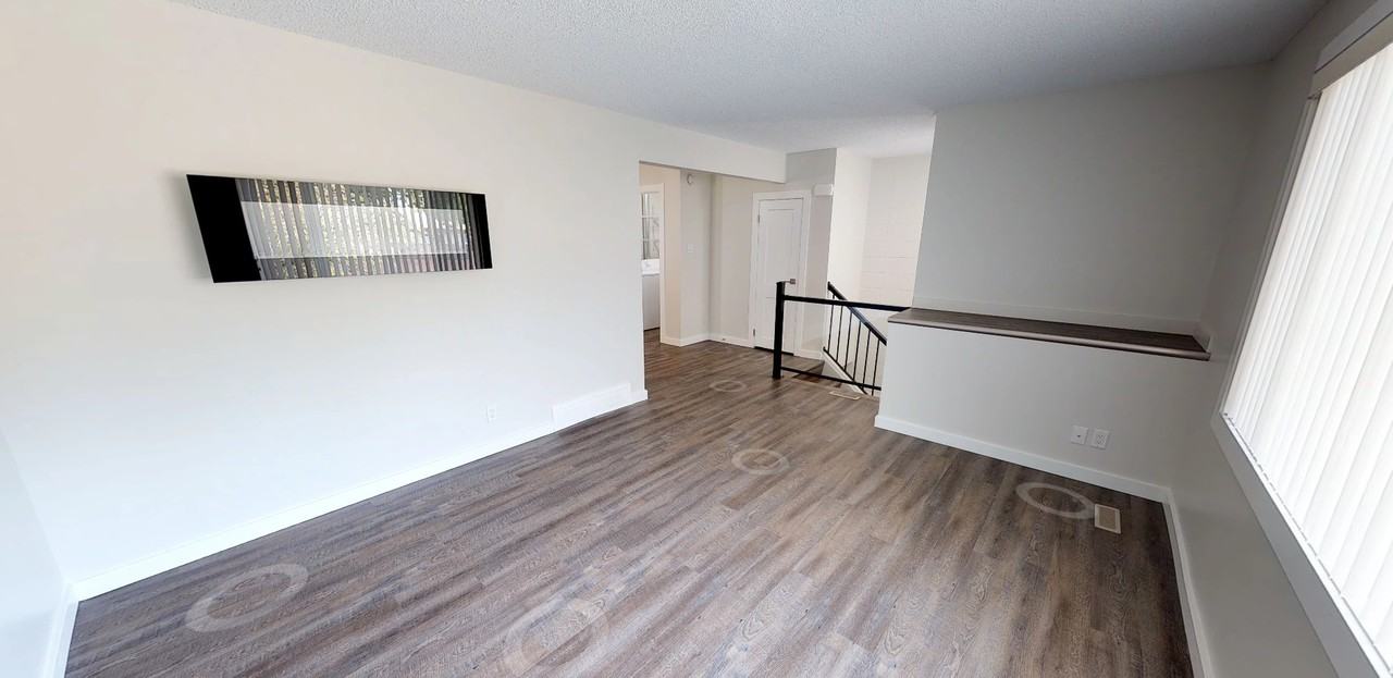 1416 9 St N - Photo 6 of 16